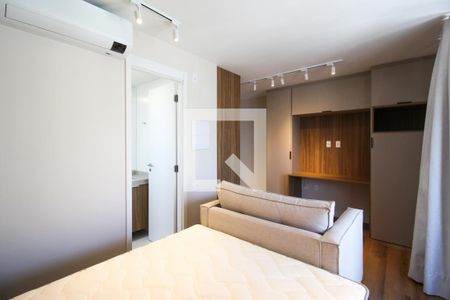 Suíte/Sala  de apartamento para alugar com 1 quarto, 26m² em Vila Nova Conceição, São Paulo