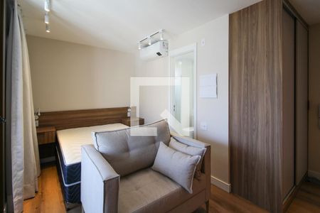 Suíte/Sala  de apartamento para alugar com 1 quarto, 26m² em Vila Nova Conceição, São Paulo