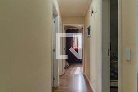 Corredor de apartamento à venda com 3 quartos, 73m² em Jardim Maria Rosa, Taboão da Serra