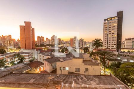 Vista de apartamento à venda com 2 quartos, 127m² em Carmo, Belo Horizonte