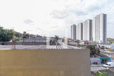 Vista de casa para alugar com 3 quartos, 220m² em Vila Leopoldo, Carapicuíba