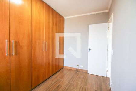 Quarto 1 de apartamento para alugar com 2 quartos, 48m² em Penha de França, São Paulo