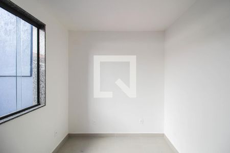 Quarto 2 de casa para alugar com 2 quartos, 80m² em Jardim Alvorada, Nova Iguaçu