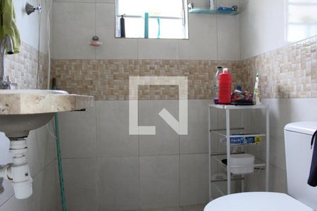 Banheiro de casa à venda com 3 quartos, 210m² em Gopouva, Guarulhos