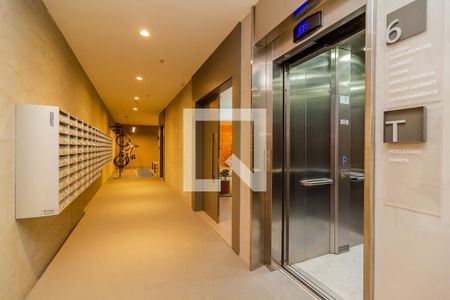 Studio à venda com 35m², 1 quarto e 1 vaga Studio à venda com 35m², 1 quarto e 1 vagaÁrea comum