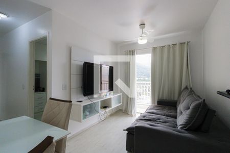 Sala de apartamento para alugar com 2 quartos, 50m² em Jacarepaguá, Rio de Janeiro