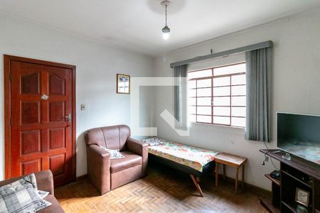 Sala de casa à venda com 3 quartos, 250m² em Caiçaras, Belo Horizonte
