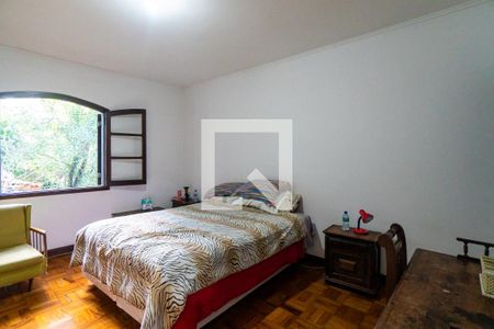 Suite de casa à venda com 5 quartos, 340m² em Jardim Prudência, São Paulo