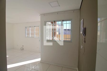 Sala  de casa de condomínio para alugar com 1 quarto, 48m² em Vila Sônia, São Paulo