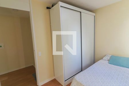 Quarto 1 de apartamento para alugar com 2 quartos, 48m² em Parque Ipê, São Paulo