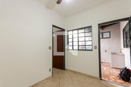 Sala de casa para alugar com 1 quarto, 90m² em Geraldo Correia de Carvalho, Ribeirão Preto