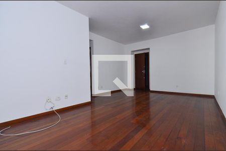Sala de estar de apartamento à venda com 3 quartos, 102m² em Ipiranga, Belo Horizonte