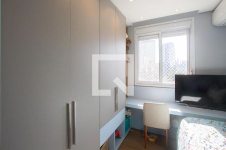 Quarto de apartamento à venda com 2 quartos, 68m² em Santo Amaro, São Paulo