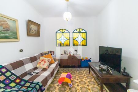 Sala de casa à venda com 3 quartos, 250m² em Vila Madalena, São Paulo