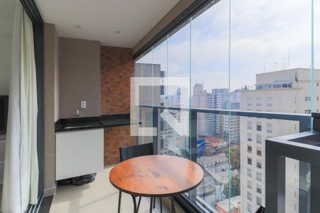 Varanda de kitnet/studio para alugar com 1 quarto, 30m² em Campo Belo, São Paulo