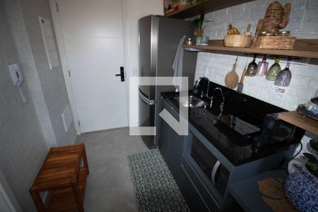 Cozinha de kitnet/studio à venda com 1 quarto, 28m² em Mirandópolis, São Paulo