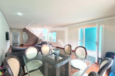 Sala de casa à venda com 3 quartos, 125m² em Jardim Dona Sinha, São Paulo