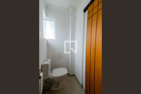 Banheiro de casa à venda com 3 quartos, 196m² em Vila America, Santo André