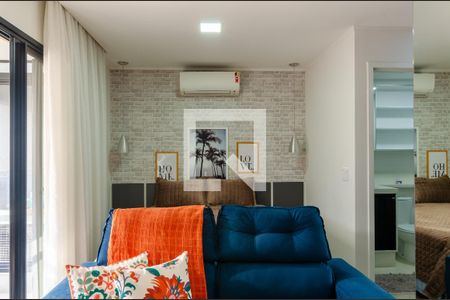 Sala/Quarto de kitnet/studio para alugar com 1 quarto, 37m² em Campo Belo, São Paulo