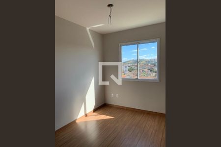 Apartamento à venda com 2 quartos, 58m² em Parque Turistas, Belo Horizonte