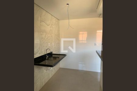 Apartamento à venda com 2 quartos, 58m² em Parque Turistas, Belo Horizonte