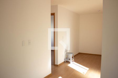 Cozinha de apartamento para alugar com 2 quartos, 45m² em Santa Cecília, Viamão