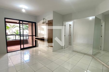 Sala de apartamento para alugar com 3 quartos, 90m² em Alphaville Industrial, Barueri