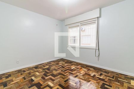 Dormitório de apartamento para alugar com 2 quartos, 55m² em Humaitá, Porto Alegre