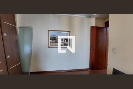 Quarto de apartamento à venda com 3 quartos, 266m² em Jardim, Santo André