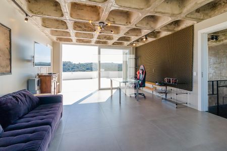 Casa de condomínio à venda com 380m², 3 quartos e 3 vagas Casa de condomínio à venda com 380m², 3 quartos e 3 vagasCobertura