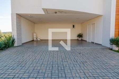 Casa de condomínio à venda com 380m², 3 quartos e 3 vagas Casa de condomínio à venda com 380m², 3 quartos e 3 vagasGaragem