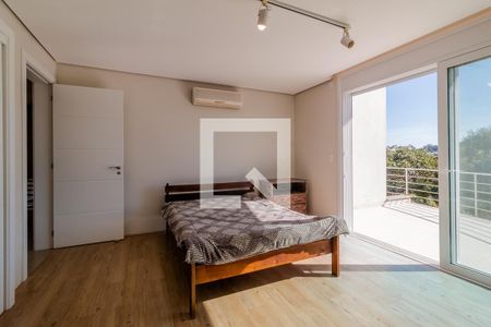 Casa de condomínio à venda com 380m², 3 quartos e 3 vagas Casa de condomínio à venda com 380m², 3 quartos e 3 vagasQuarto 3