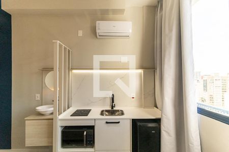 Cozinha de kitnet/studio para alugar com 1 quarto, 22m² em Paraíso, São Paulo