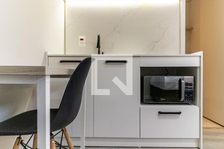 Cozinha de kitnet/studio para alugar com 1 quarto, 22m² em Paraíso, São Paulo