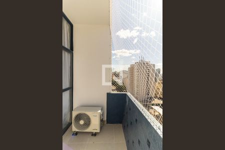 Varanda de kitnet/studio para alugar com 1 quarto, 22m² em Paraíso, São Paulo