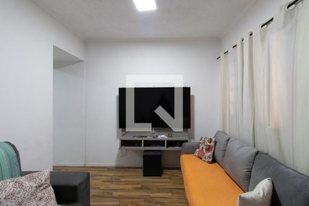 Sala de casa à venda com 3 quartos, 100m² em Parque Edu Chaves, São Paulo
