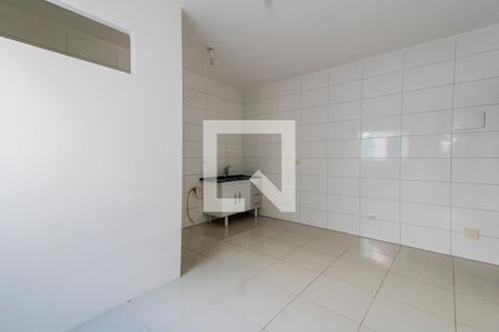 Sala/Cozinha de apartamento para alugar com 2 quartos, 48m² em Vila Guiomar, Santo André