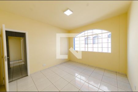 Sala de apartamento para alugar com 3 quartos, 86m² em Padre Eustáquio, Belo Horizonte