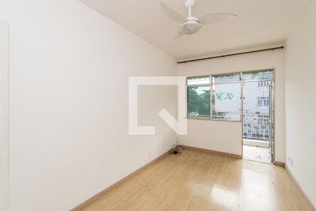 Sala de apartamento para alugar com 2 quartos, 60m² em Penha Circular, Rio de Janeiro