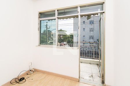 Sala de apartamento para alugar com 2 quartos, 60m² em Penha Circular, Rio de Janeiro