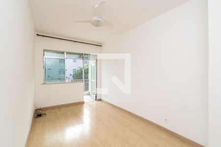 Sala de apartamento para alugar com 2 quartos, 60m² em Penha Circular, Rio de Janeiro