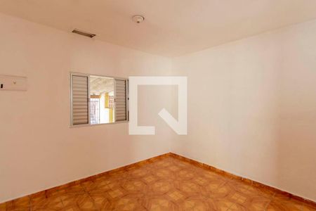 Quarto 1 de casa para alugar com 2 quartos, 80m² em Vila Mafra, São Paulo