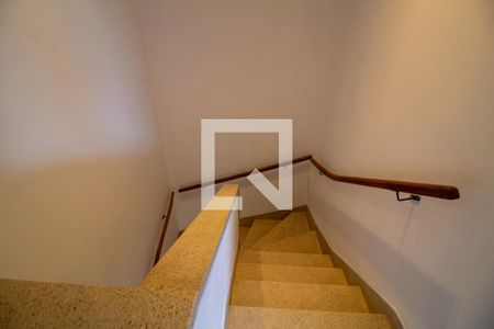 Escada de casa à venda com 3 quartos, 180m² em Brooklin, São Paulo