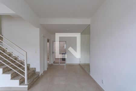 Sala de casa à venda com 3 quartos, 90m² em Ouro Preto, Belo Horizonte