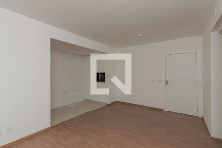 Sala de apartamento para alugar com 2 quartos, 50m² em Rubem Berta, Porto Alegre