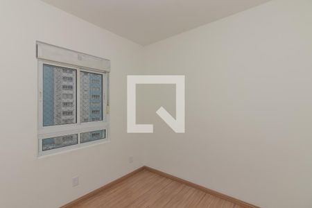 Quarto  de apartamento à venda com 2 quartos, 50m² em Rubem Berta, Porto Alegre