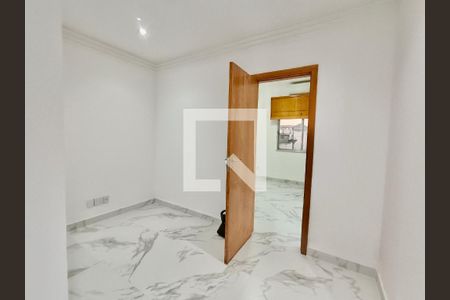 Sala  de apartamento para alugar com 2 quartos, 52m² em Copacabana, Rio de Janeiro