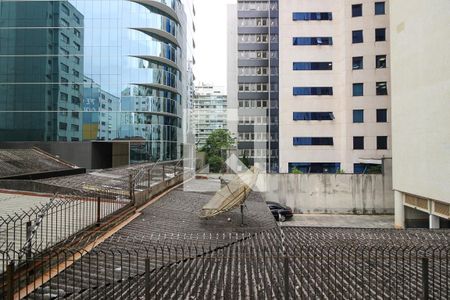 Vista do Quarto de apartamento para alugar com 1 quarto, 42m² em Jardim Paulista, São Paulo