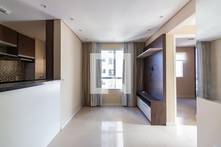 Sala  de apartamento para alugar com 2 quartos, 55m² em Conceicao, Osasco