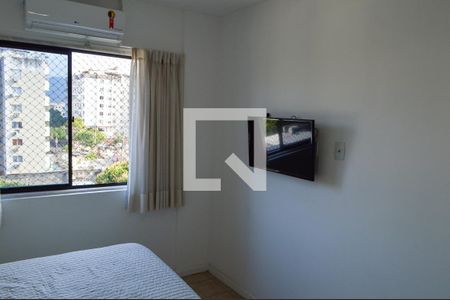 Quarto 1 de apartamento para alugar com 2 quartos, 72m² em Taquara, Rio de Janeiro